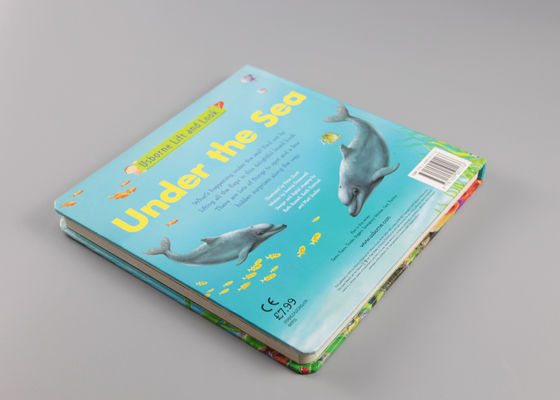 Os livros de crianças matte bonitos da capa dura que imprimem com o ponto UV e o envernizamento do óleo